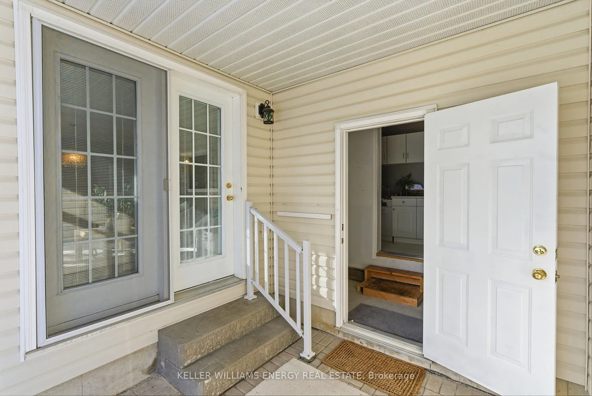 Photo 41 of 21 Heritage Lane, Clarington, Newcastle — HOMEH