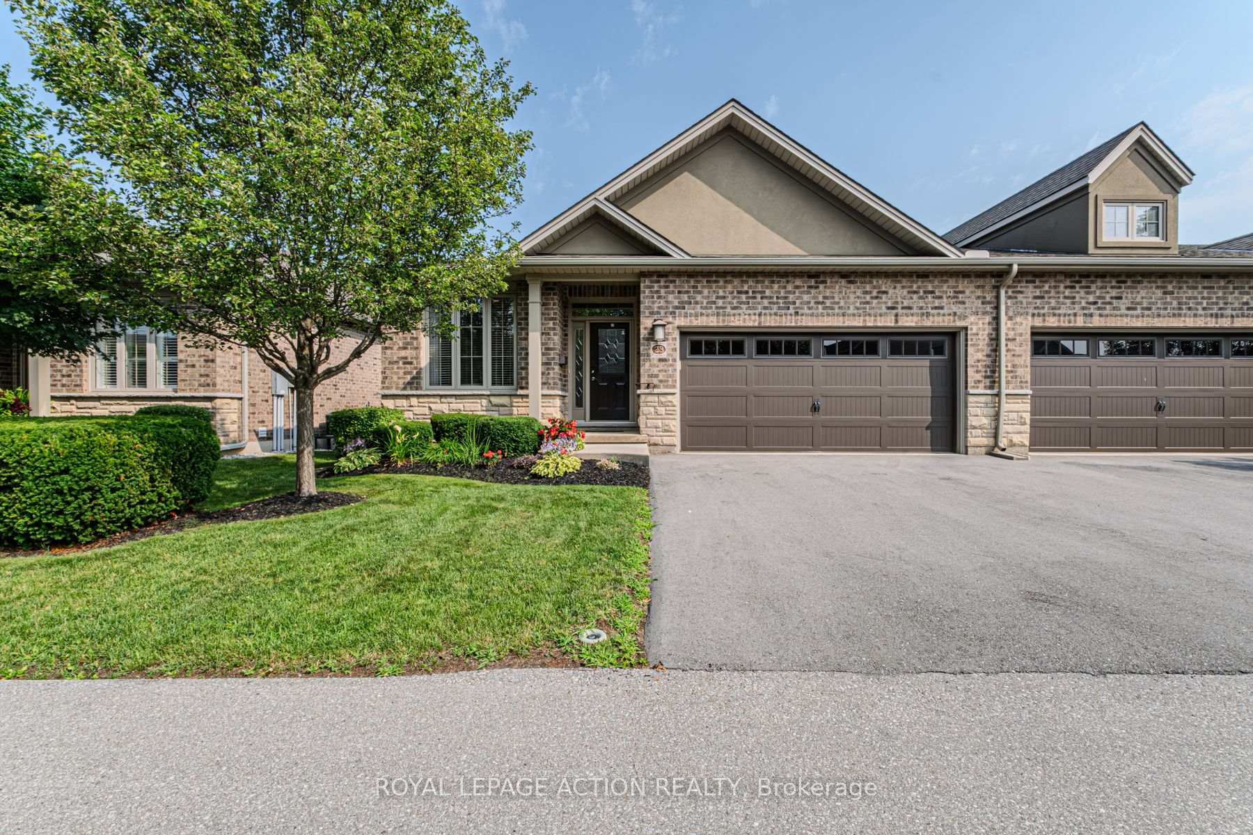 Photo 1 of Unit 23, 30 Cedar Street, Brant, Paris — HOMEH