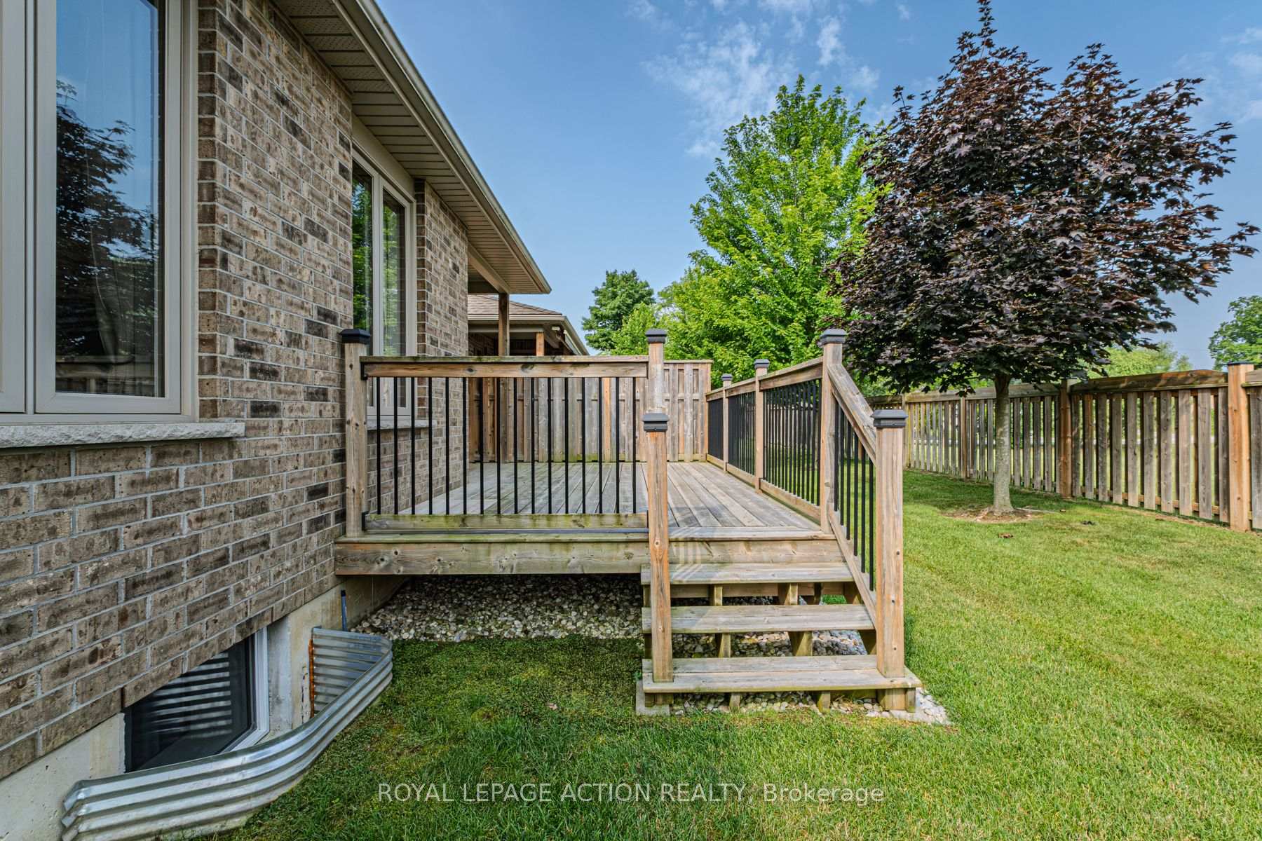 Photo 6 of Unit 23, 30 Cedar Street, Brant, Paris — HOMEH