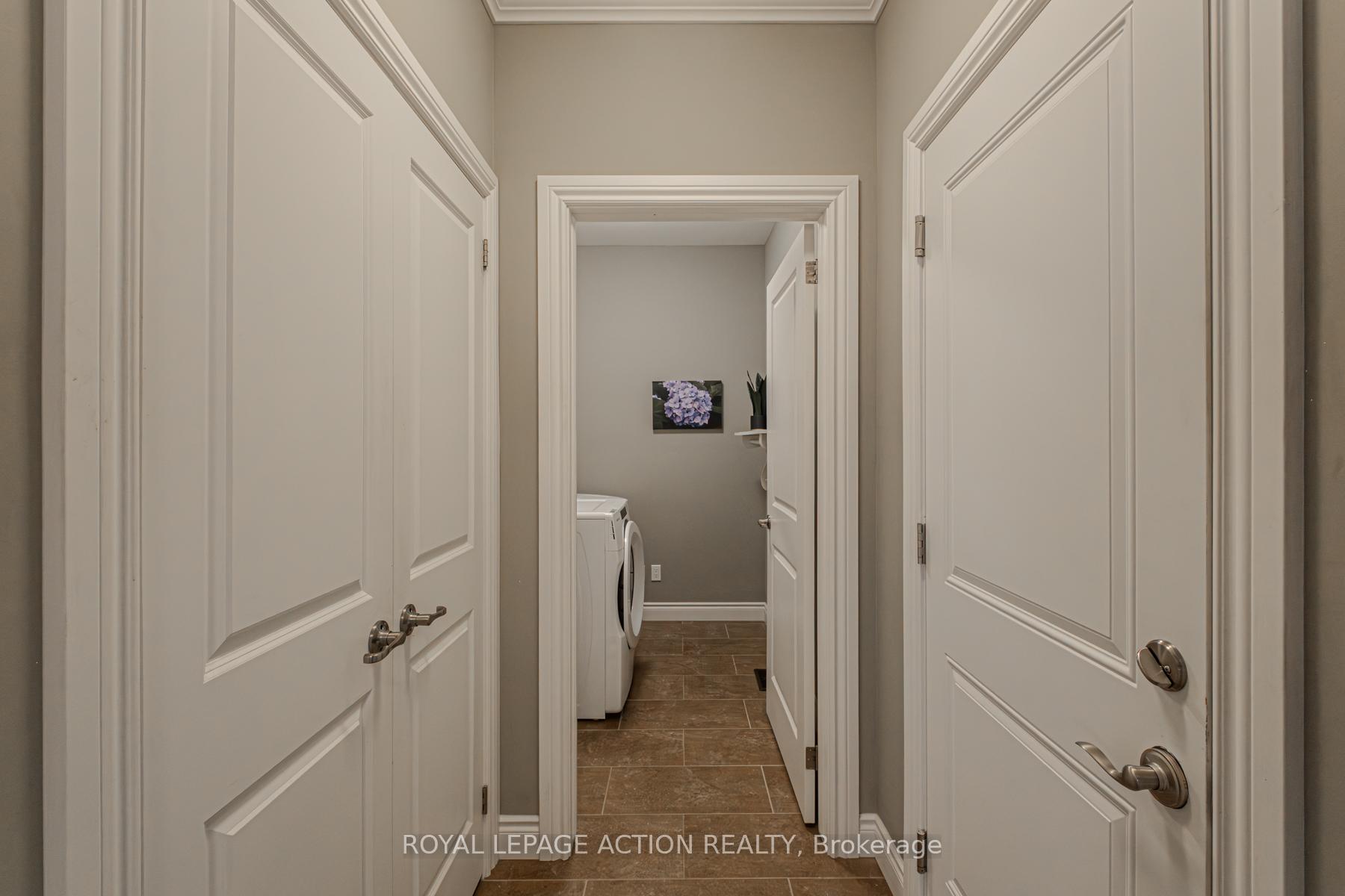 Photo 25 of Unit 23, 30 Cedar Street, Brant, Paris — HOMEH