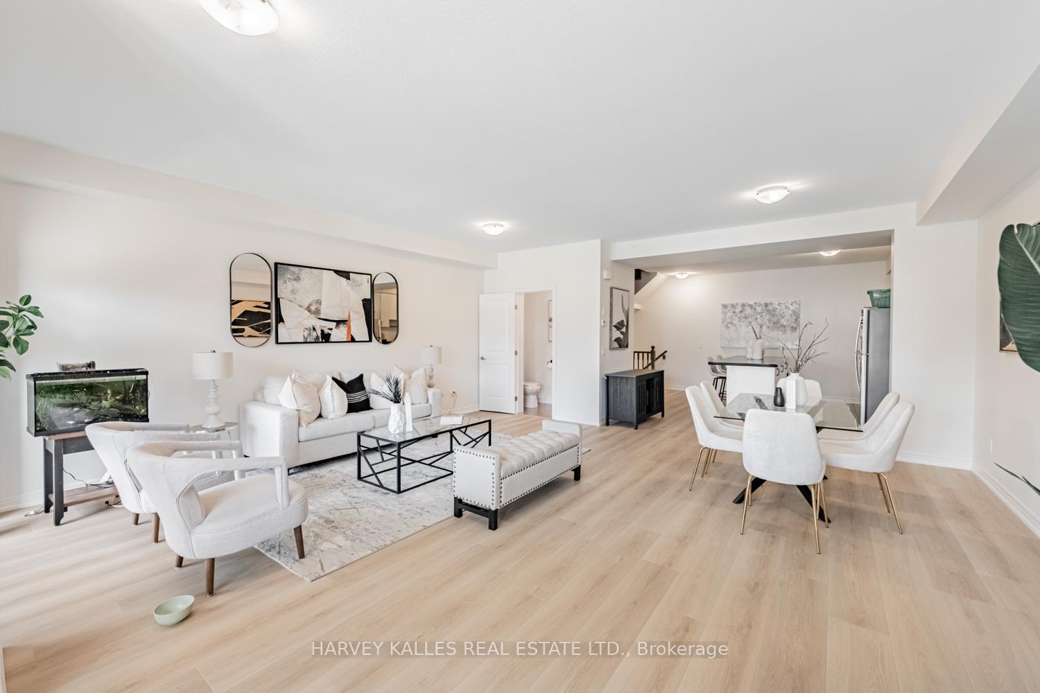 Photo 21 of 300 Humphrey Street, Hamilton, Waterdown — HOMEH