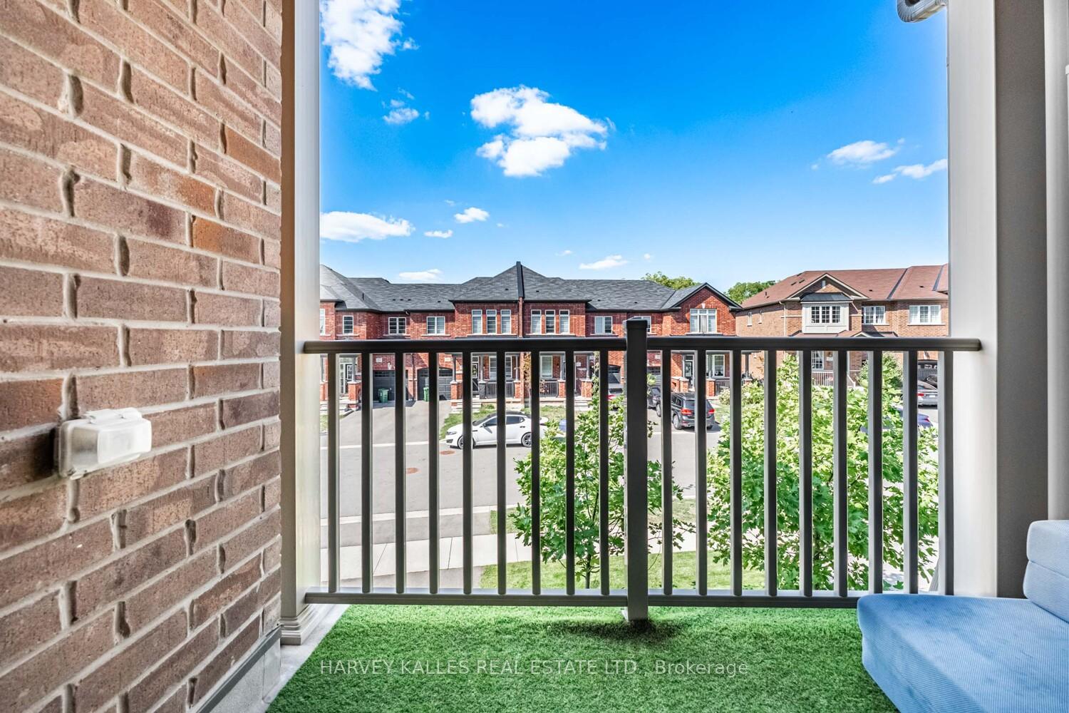 Photo 31 of 300 Humphrey Street, Hamilton, Waterdown — HOMEH