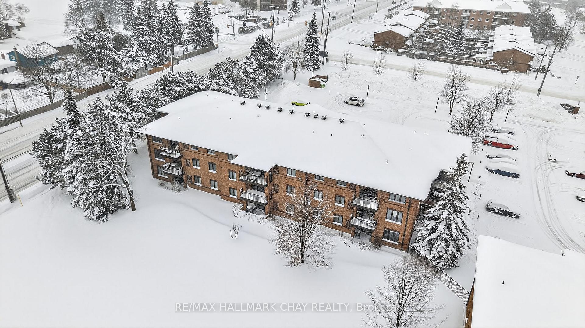 Photo 2 of Unit 124, 10 Coulter Street, Barrie, Sunnidale — HOMEH