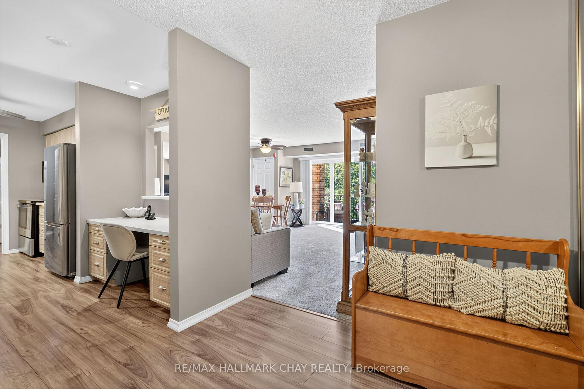 Photo 6 of Unit 124, 10 Coulter Street, Barrie, Sunnidale — HOMEH