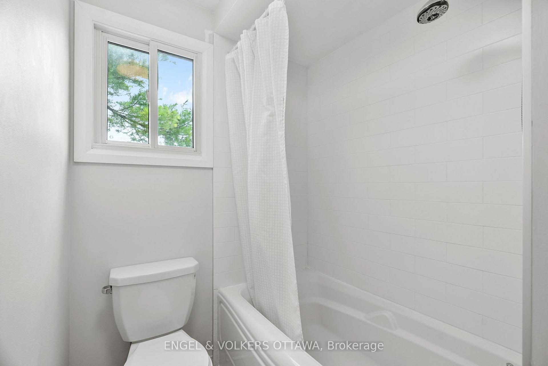 Photo 19 of Unit 40, 47 Malvern Drive, Ottawa, Barrhaven - Pheasant Run — HOMEH
