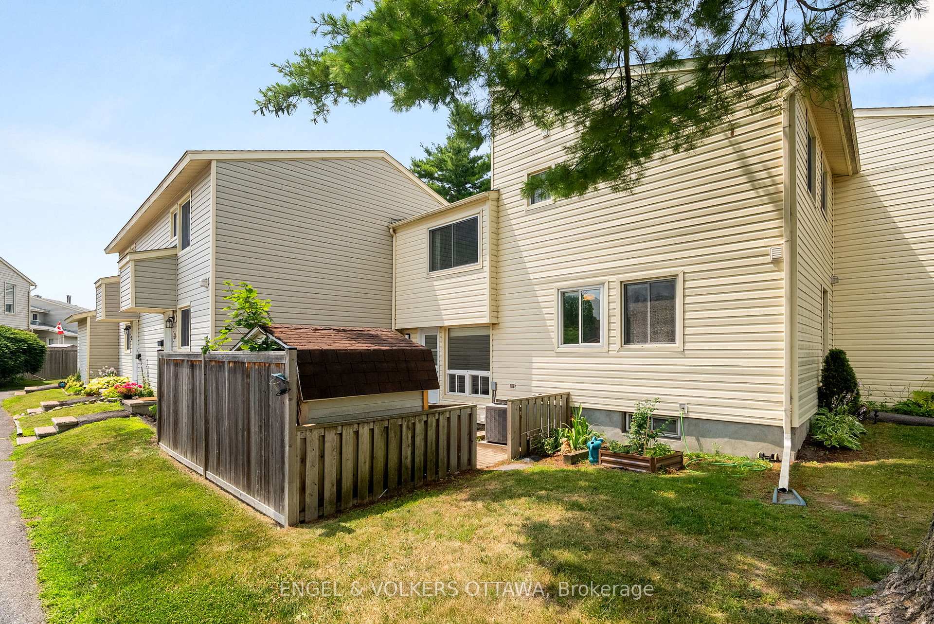 Photo 24 of Unit 40, 47 Malvern Drive, Ottawa, Barrhaven - Pheasant Run — HOMEH