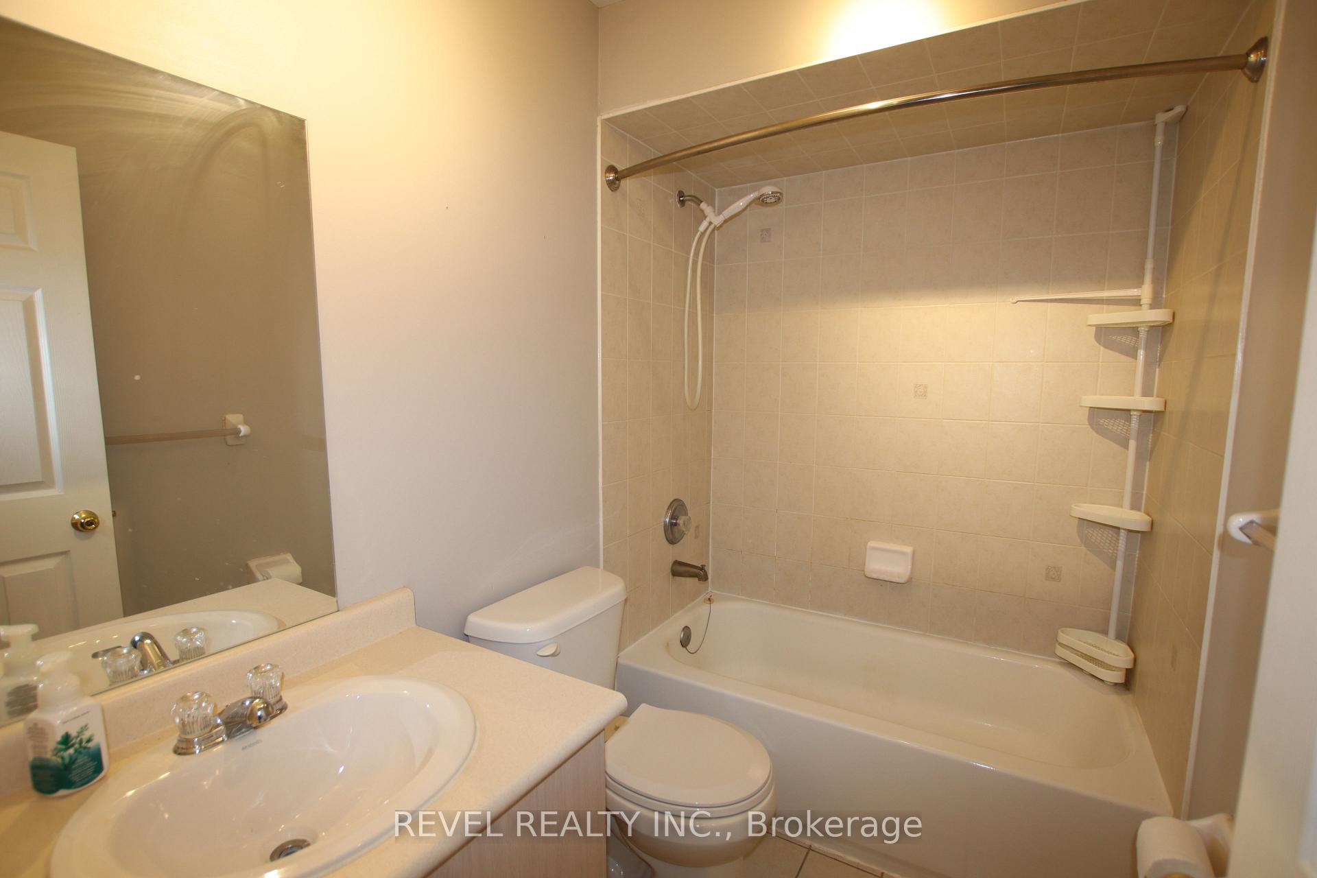 Photo 20 of 11 Tasker Crescent, Ajax, Central — HOMEH