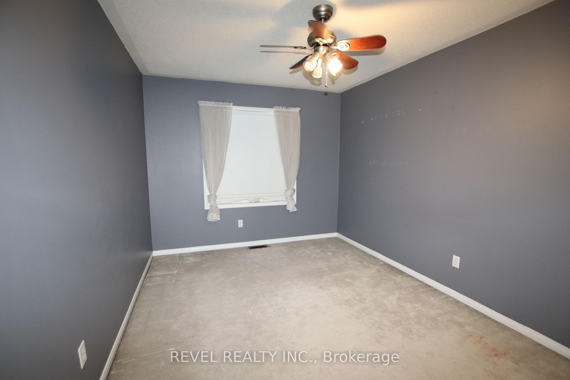 Photo 22 of 11 Tasker Crescent, Ajax, Central — HOMEH