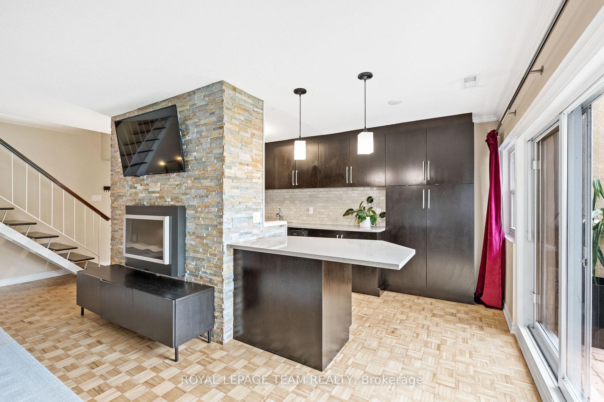 Photo 11 of Unit 109, 12 Corkstown Road, Ottawa, Lakeview Park — HOMEH