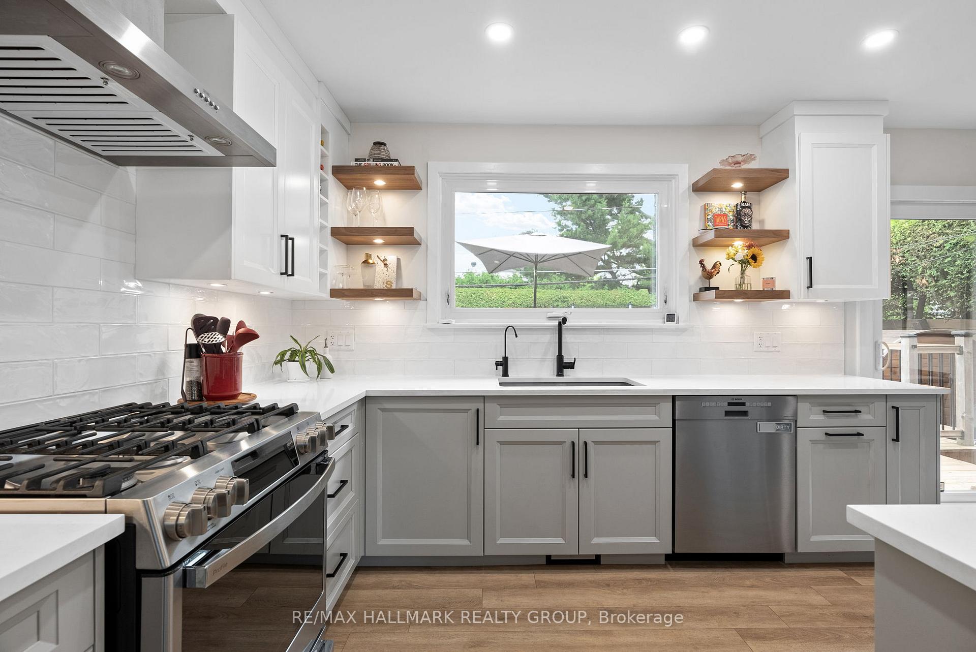 Photo 14 of 761 Weston Drive, Ottawa, Elmvale Acres — HOMEH