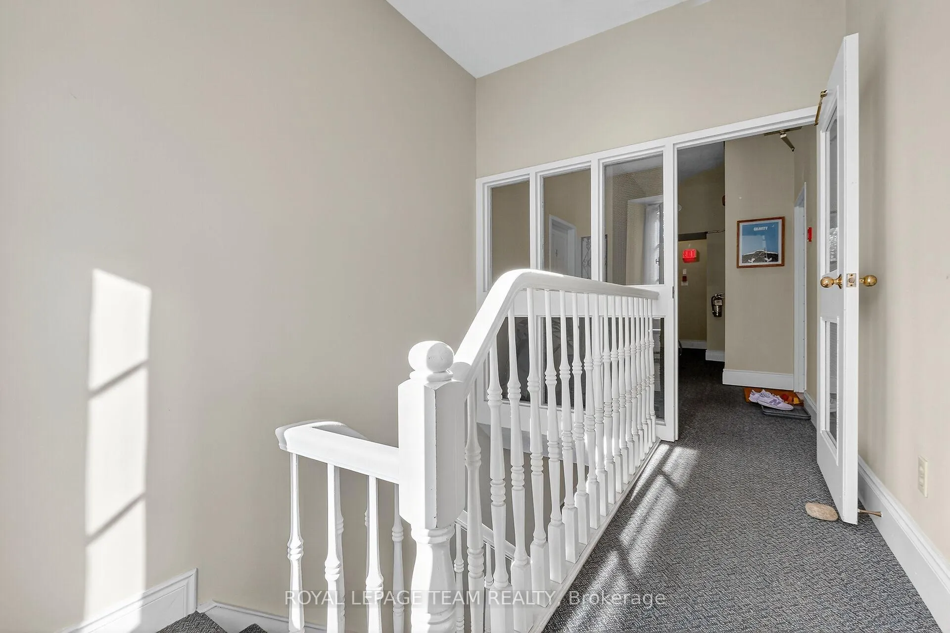 Photo 7 of Unit 6, 635 Richmond Road, Ottawa, Woodroffe — HOMEH