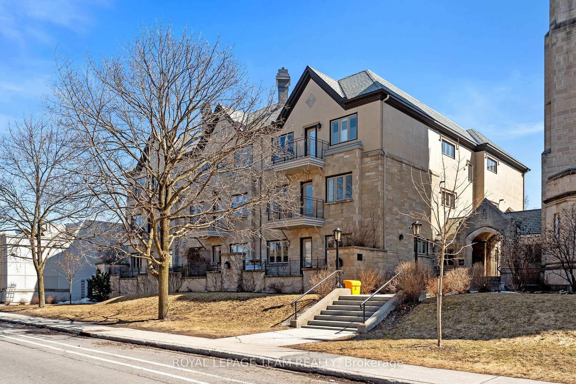 Photo 2 of Unit 304, 130 Glebe Avenue, Ottawa, Glebe — HOMEH