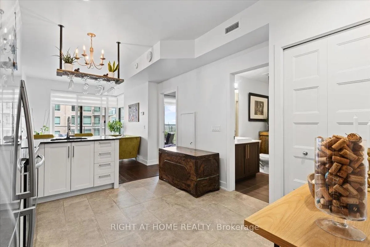 Photo 5 of Unit 907, 200 Inlet Private, Ottawa, Chatelaine Village — HOMEH