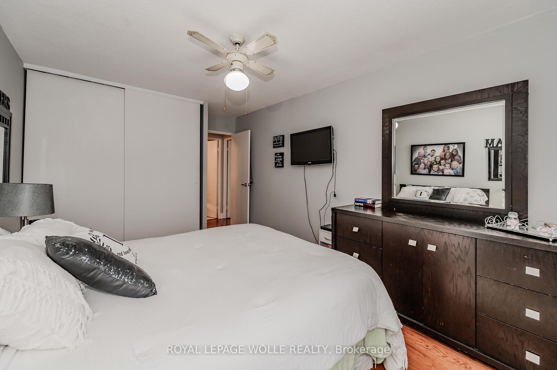 Photo 15 of 65 Westmount Road N, Waterloo, Downtown Waterloo — HOMEH