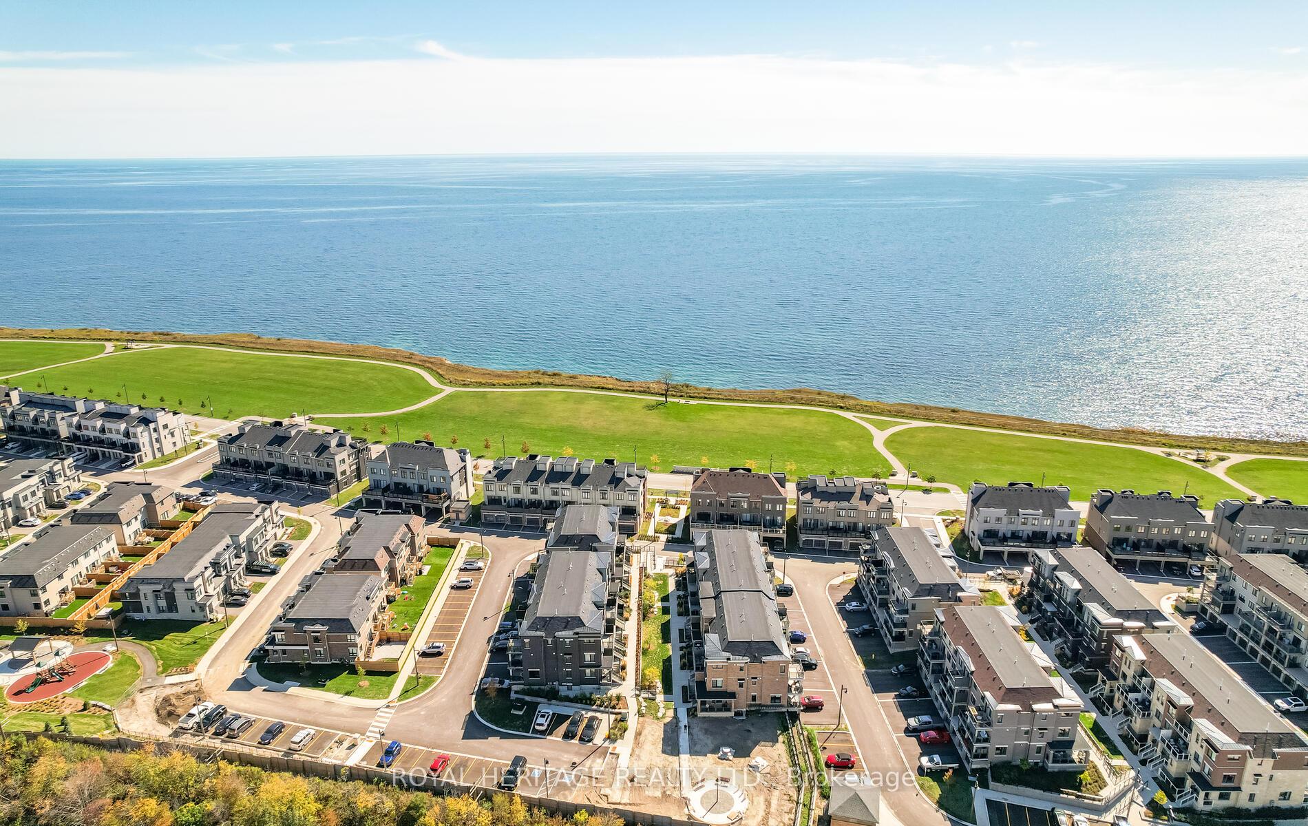 Photo 24 of Unit D, 31 Lookout Drive, Clarington, Bowmanville — HOMEH