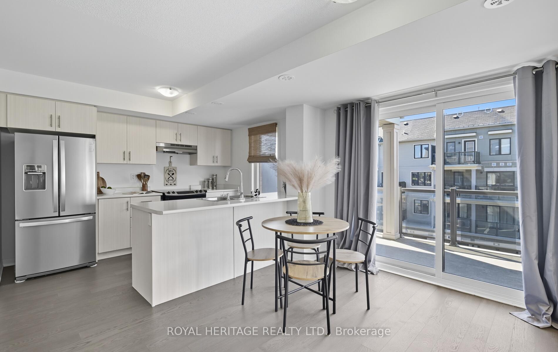 Photo 32 of Unit D, 31 Lookout Drive, Clarington, Bowmanville — HOMEH