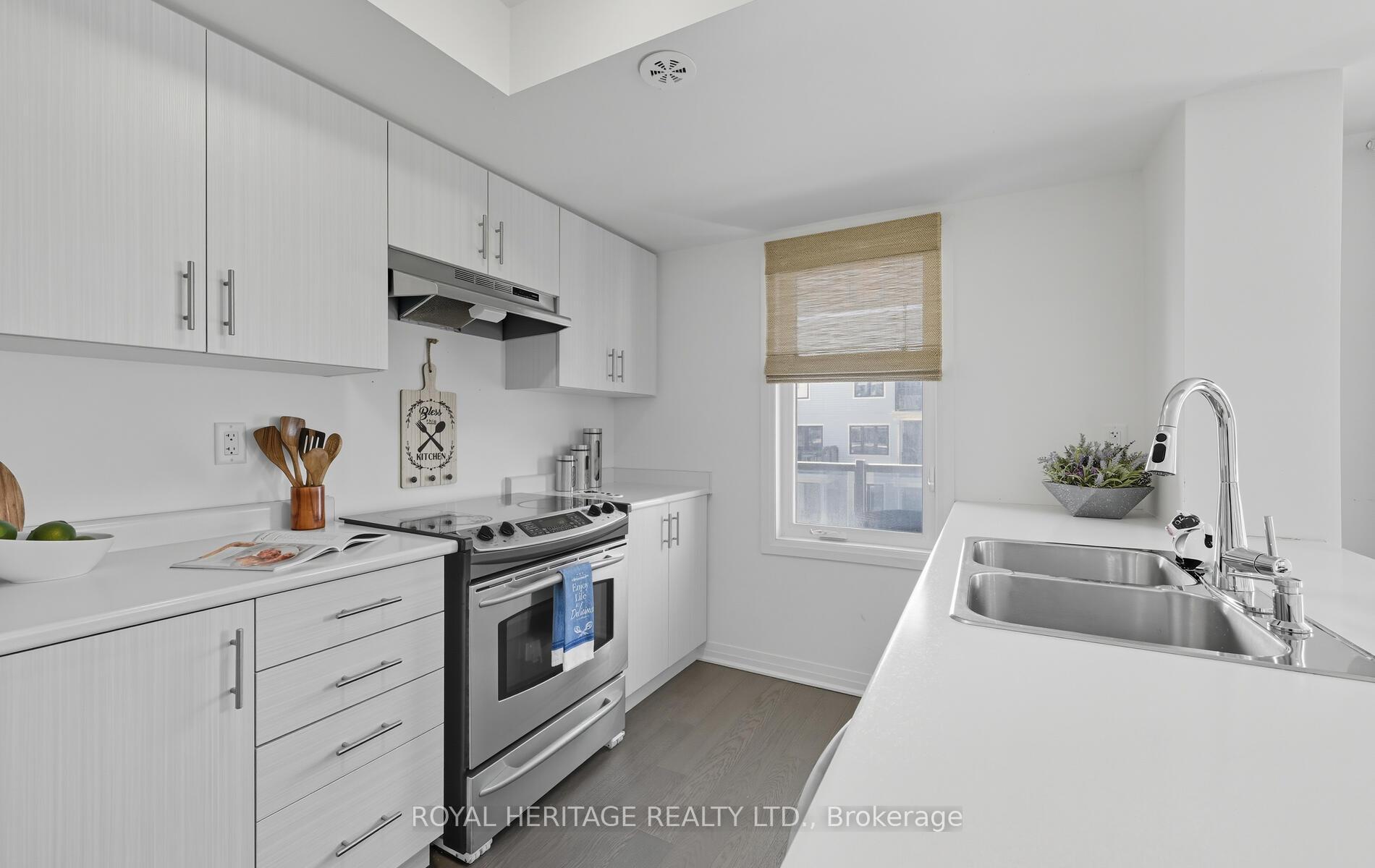 Photo 16 of Unit D, 31 Lookout Drive, Clarington, Bowmanville — HOMEH