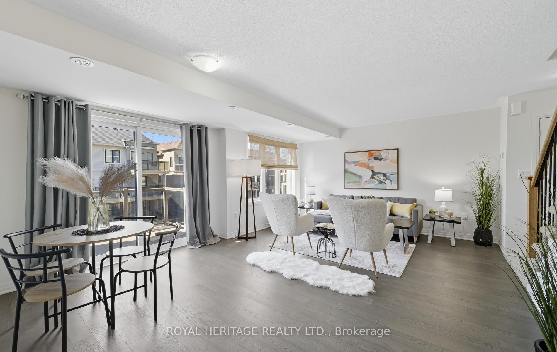 Photo 19 of Unit D, 31 Lookout Drive, Clarington, Bowmanville — HOMEH