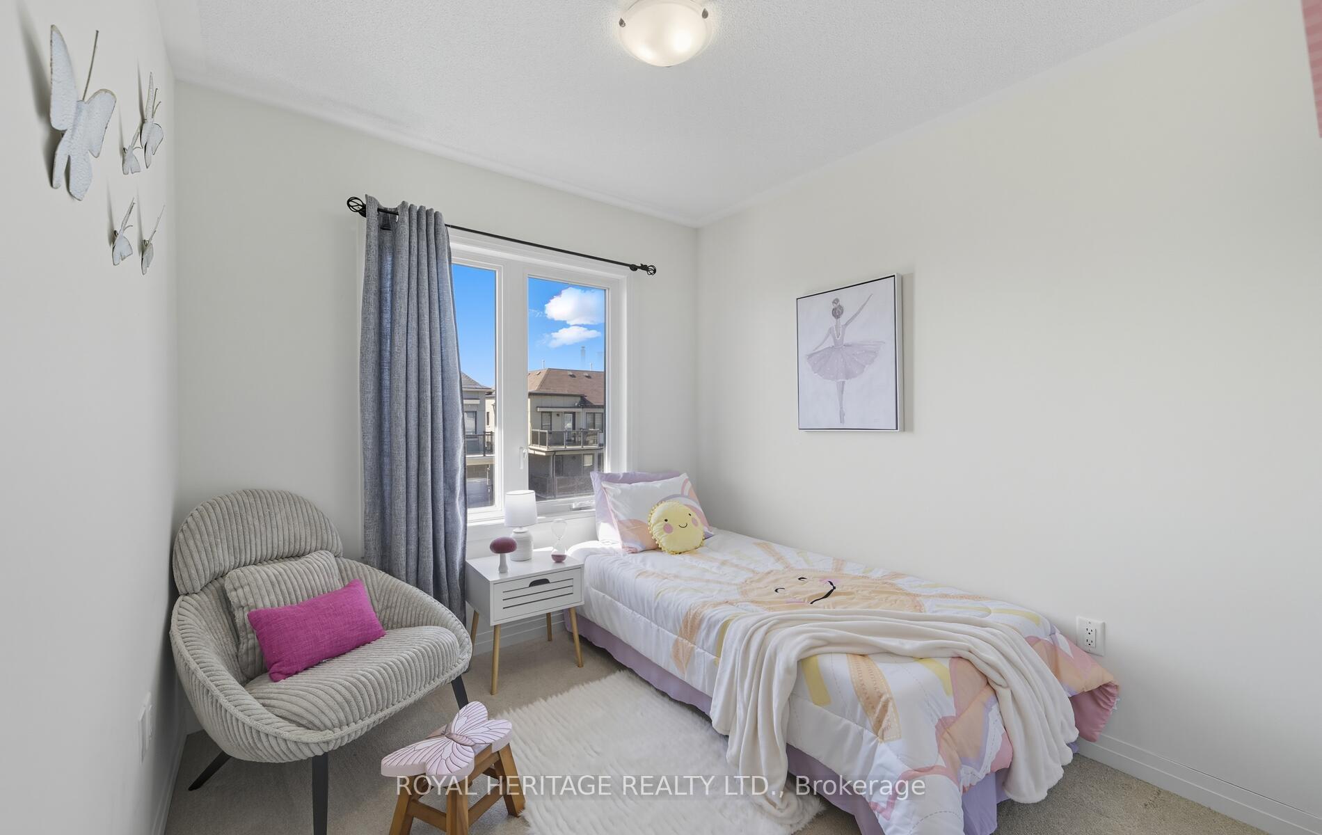 Photo 53 of Unit D, 31 Lookout Drive, Clarington, Bowmanville — HOMEH