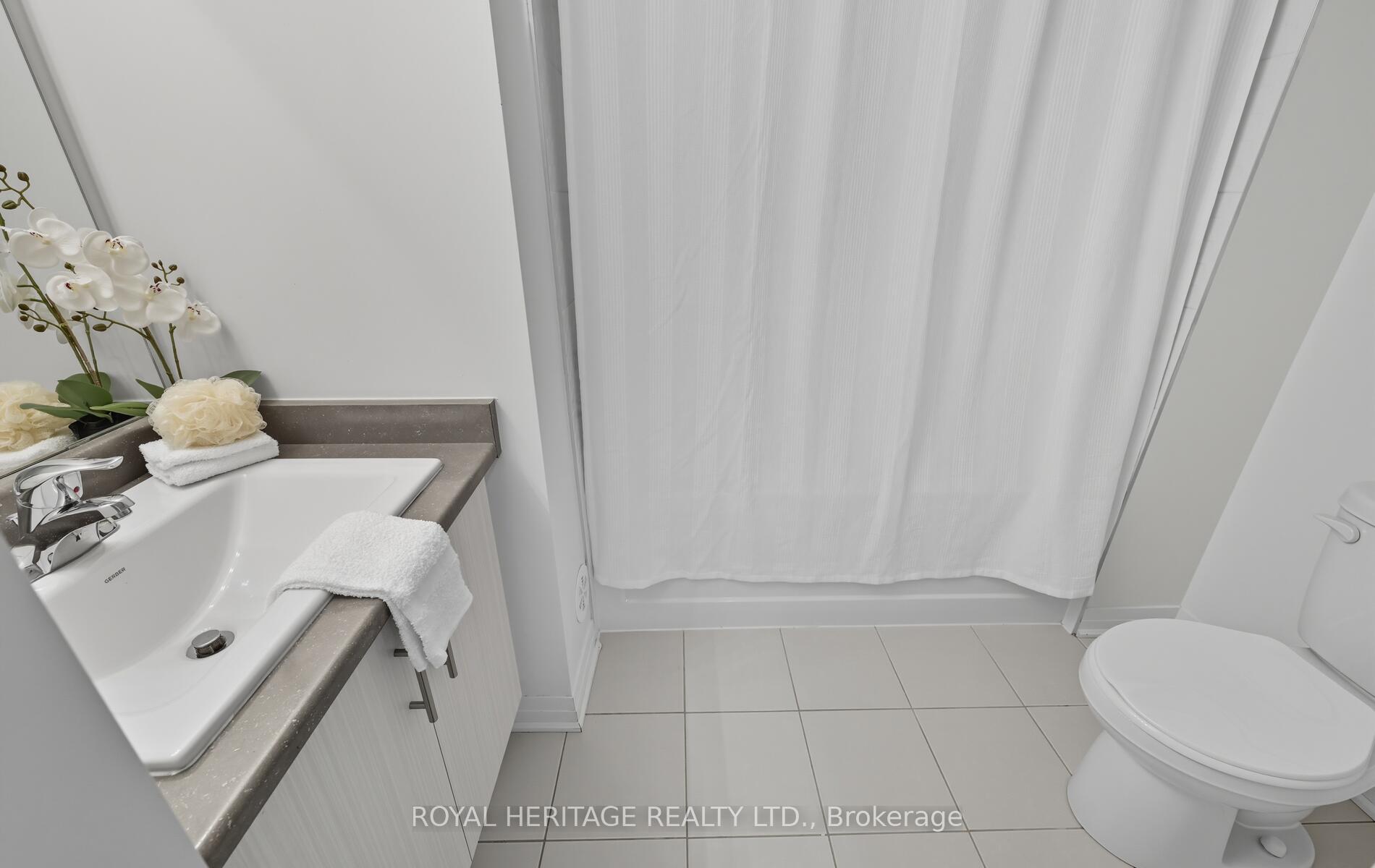 Photo 57 of Unit D, 31 Lookout Drive, Clarington, Bowmanville — HOMEH