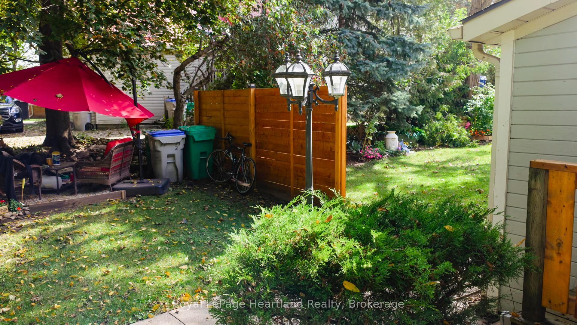 Photo 25 of 18 St Vincent Street, Goderich, Goderich (Town) — HOMEH