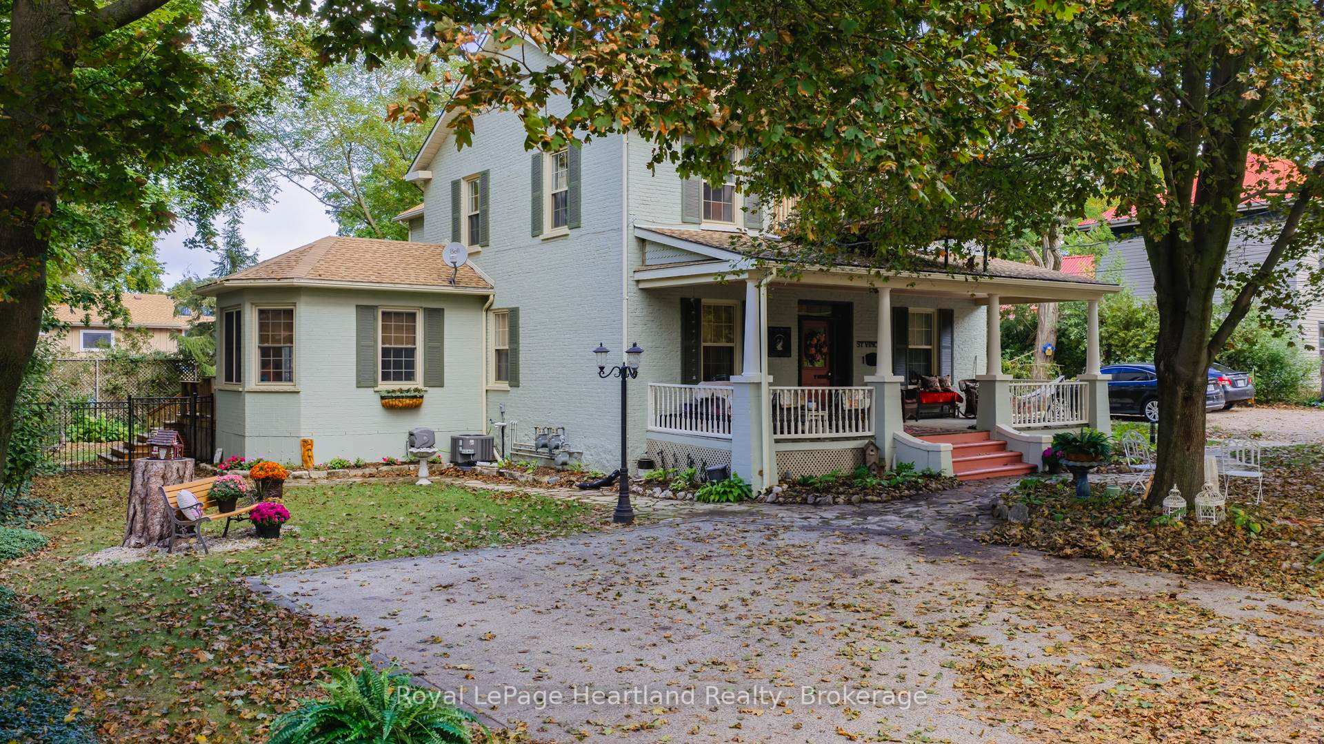 Photo 37 of 18 St Vincent Street, Goderich, Goderich (Town) — HOMEH