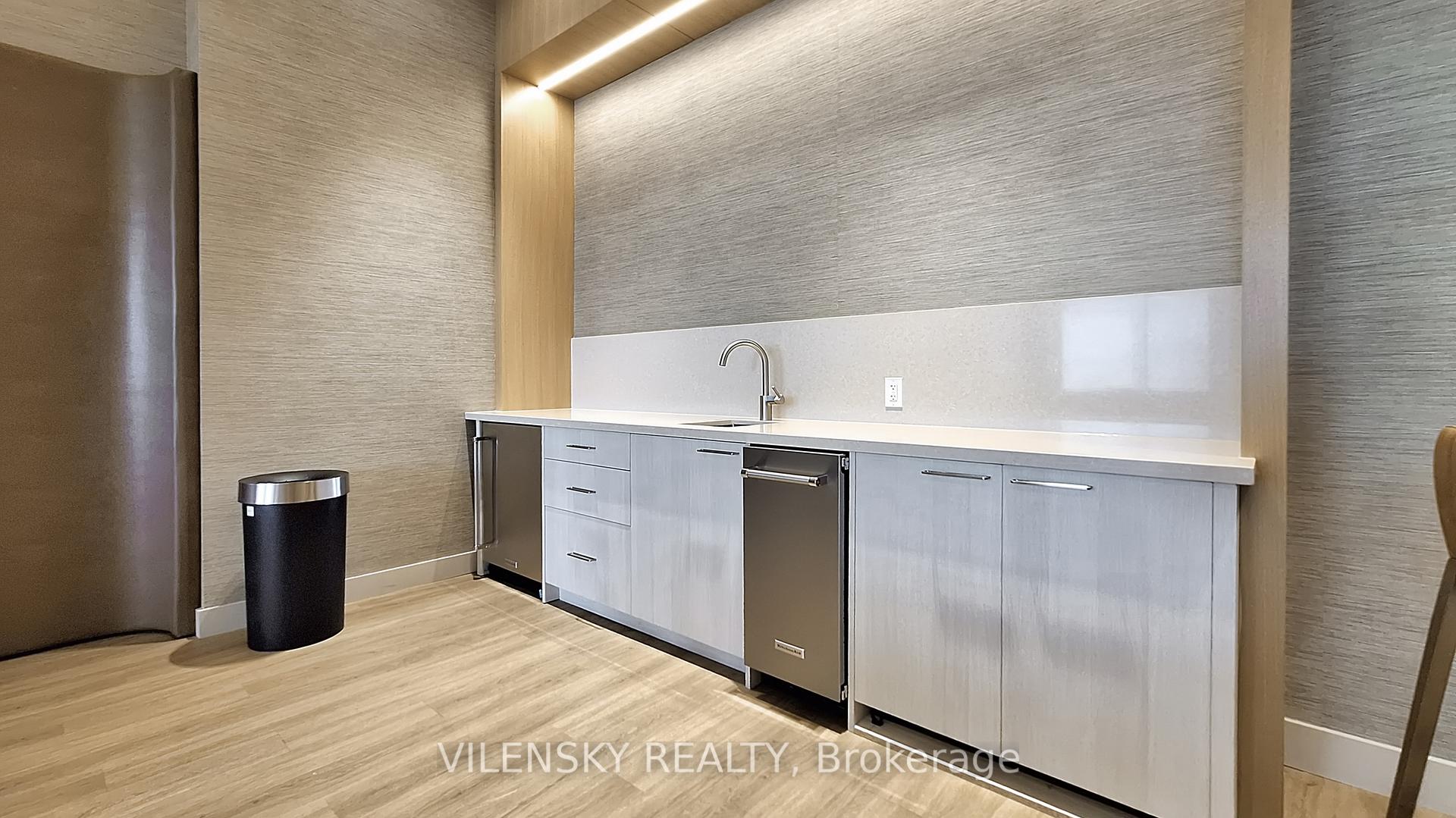 Photo 12 of Unit 704, 8960 Jane Street, Vaughan, Vellore Village — HOMEH