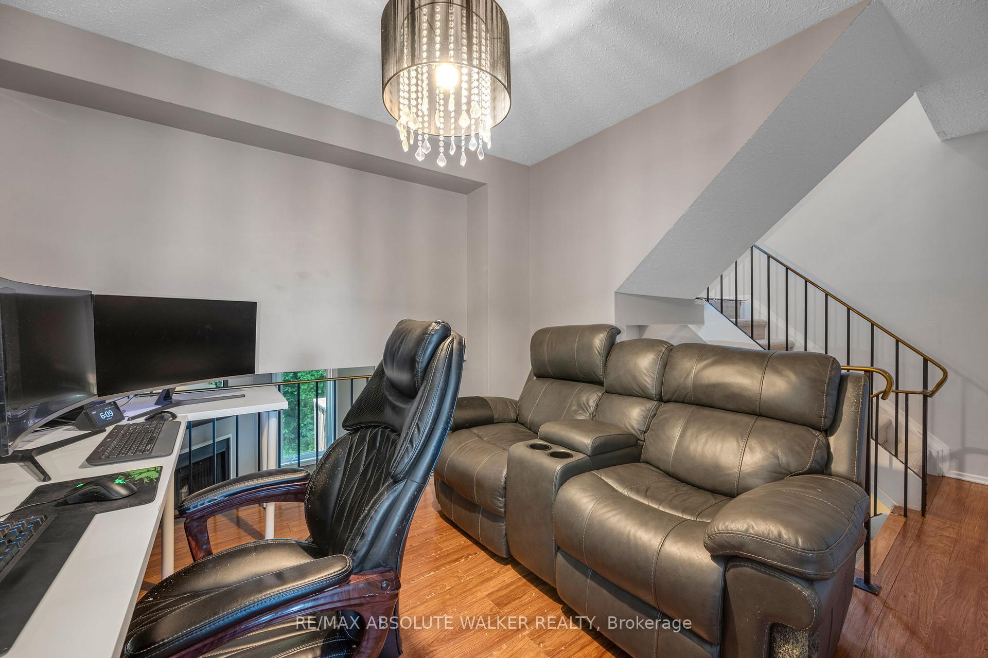 Photo 8 of Unit 4, 371 Pickford Drive, Ottawa, Kanata - Katimavik — HOMEH