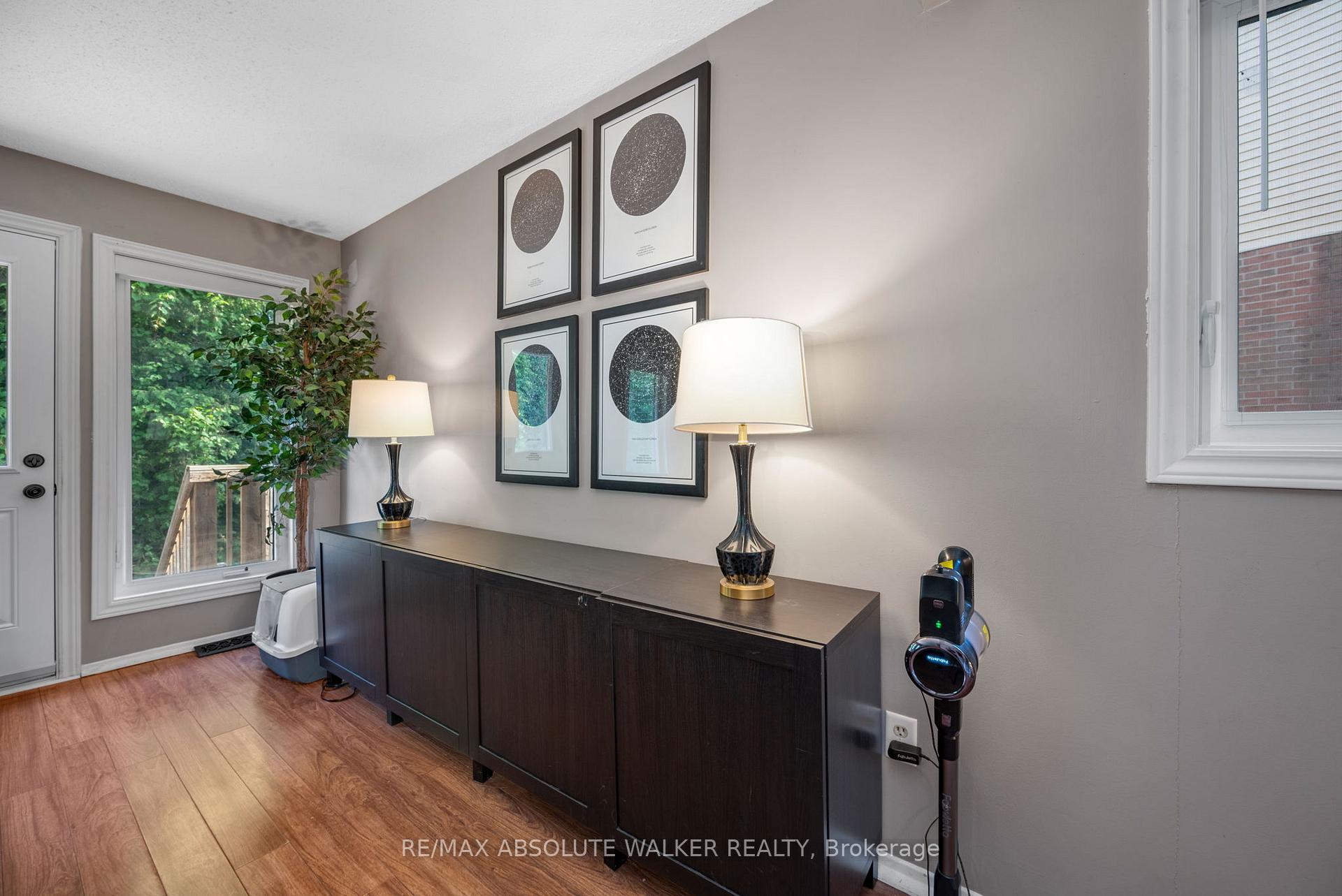 Photo 9 of Unit 4, 371 Pickford Drive, Ottawa, Kanata - Katimavik — HOMEH