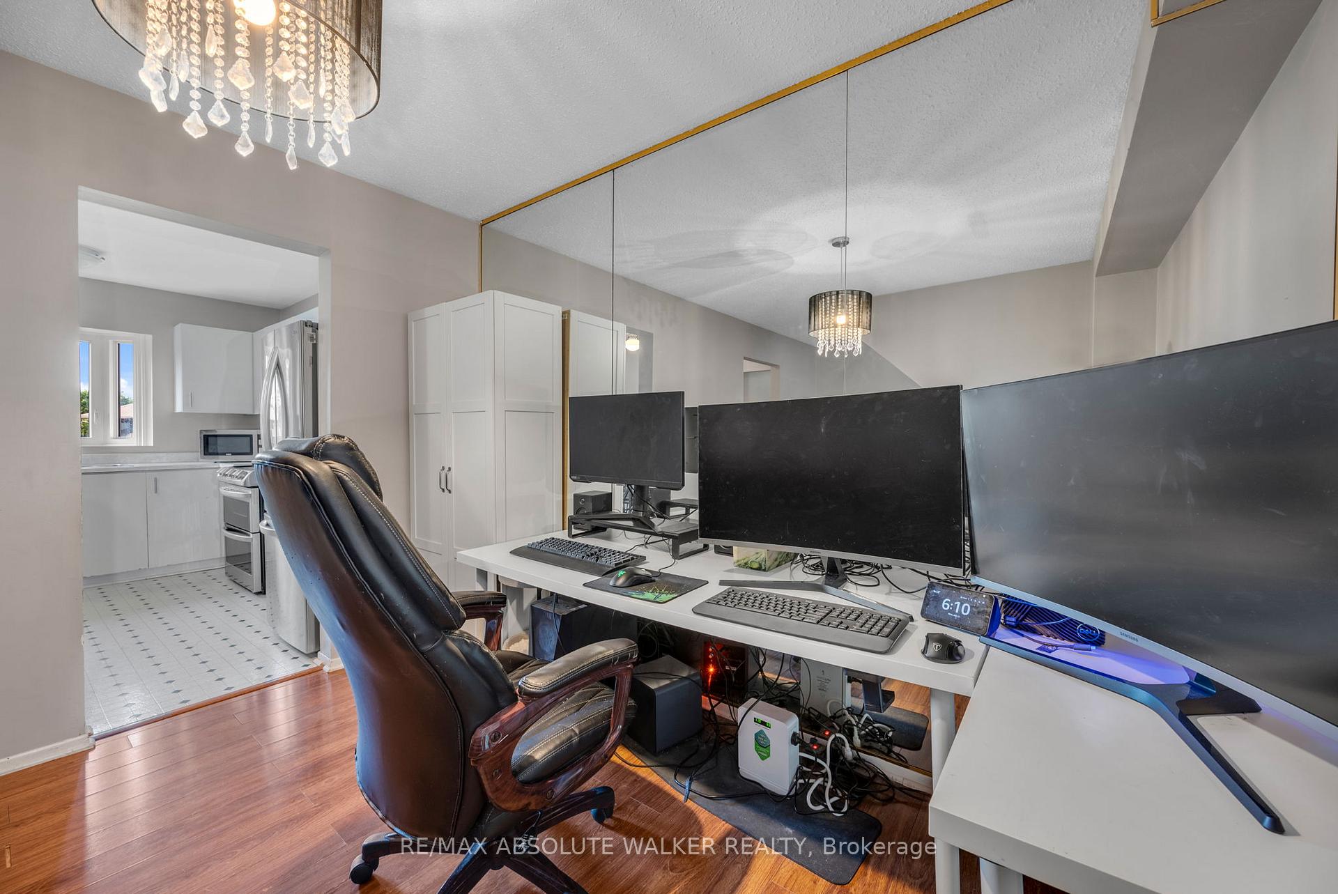 Photo 15 of Unit 4, 371 Pickford Drive, Ottawa, Kanata - Katimavik — HOMEH