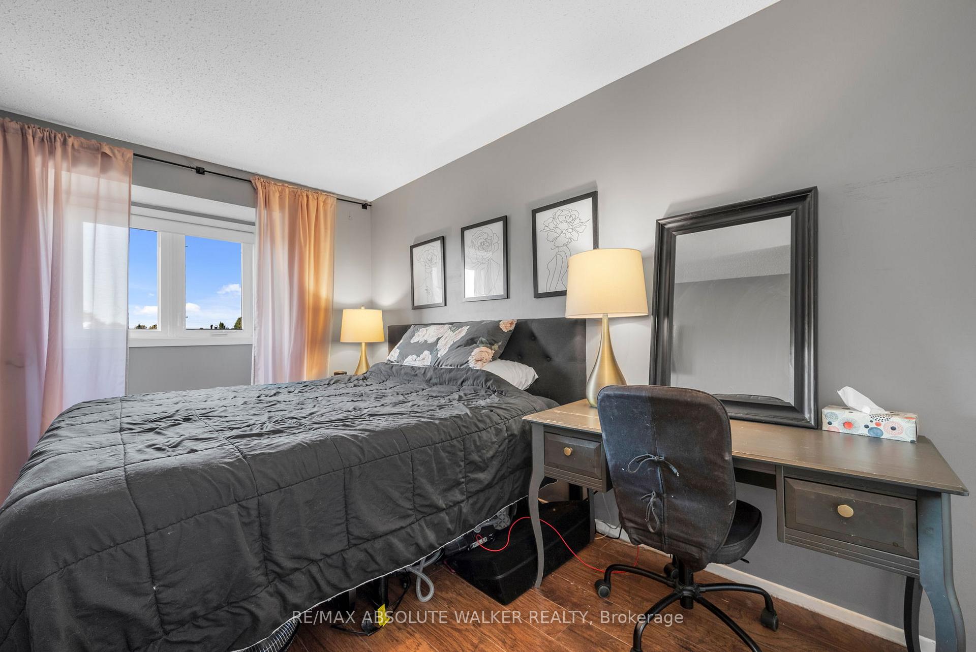 Photo 18 of Unit 4, 371 Pickford Drive, Ottawa, Kanata - Katimavik — HOMEH