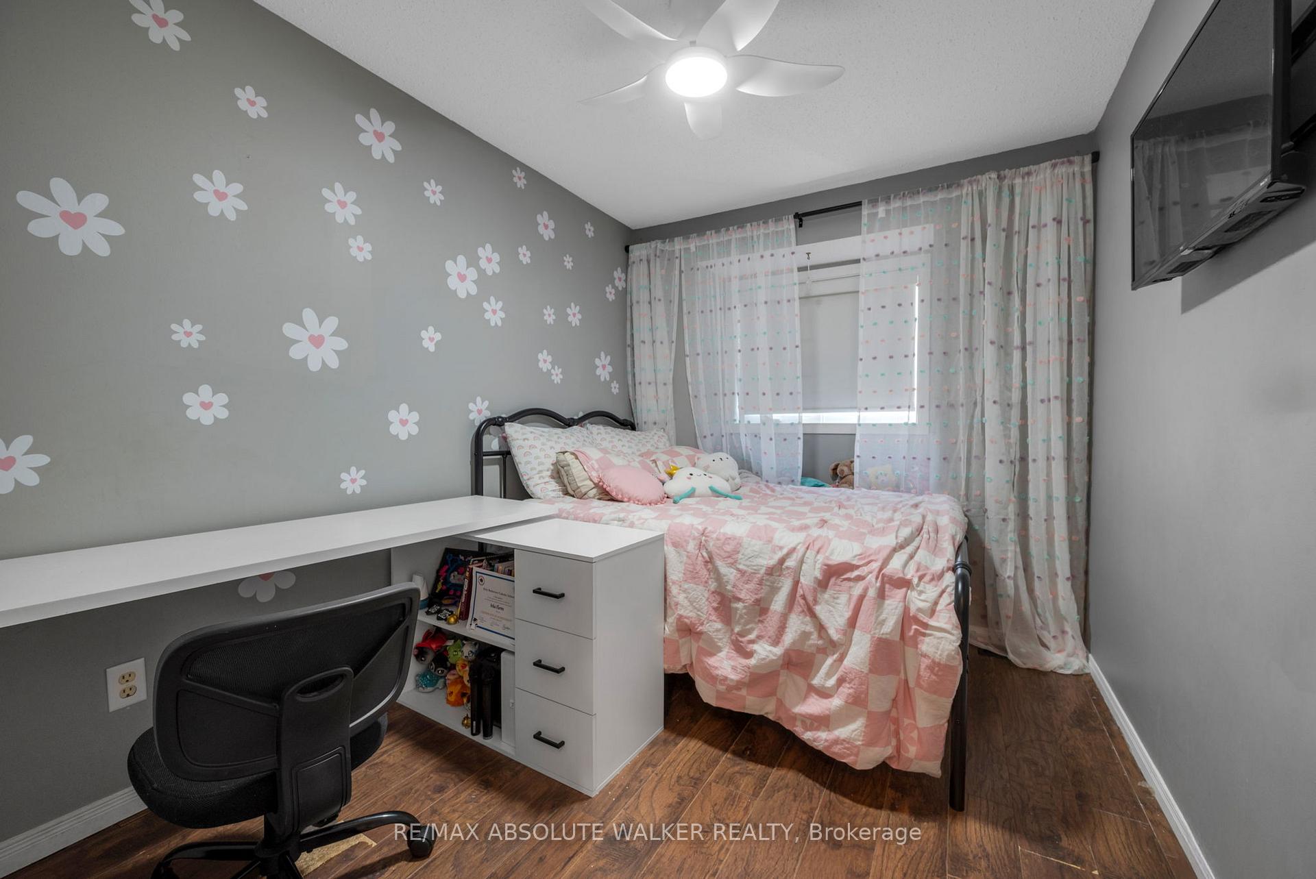 Photo 21 of Unit 4, 371 Pickford Drive, Ottawa, Kanata - Katimavik — HOMEH