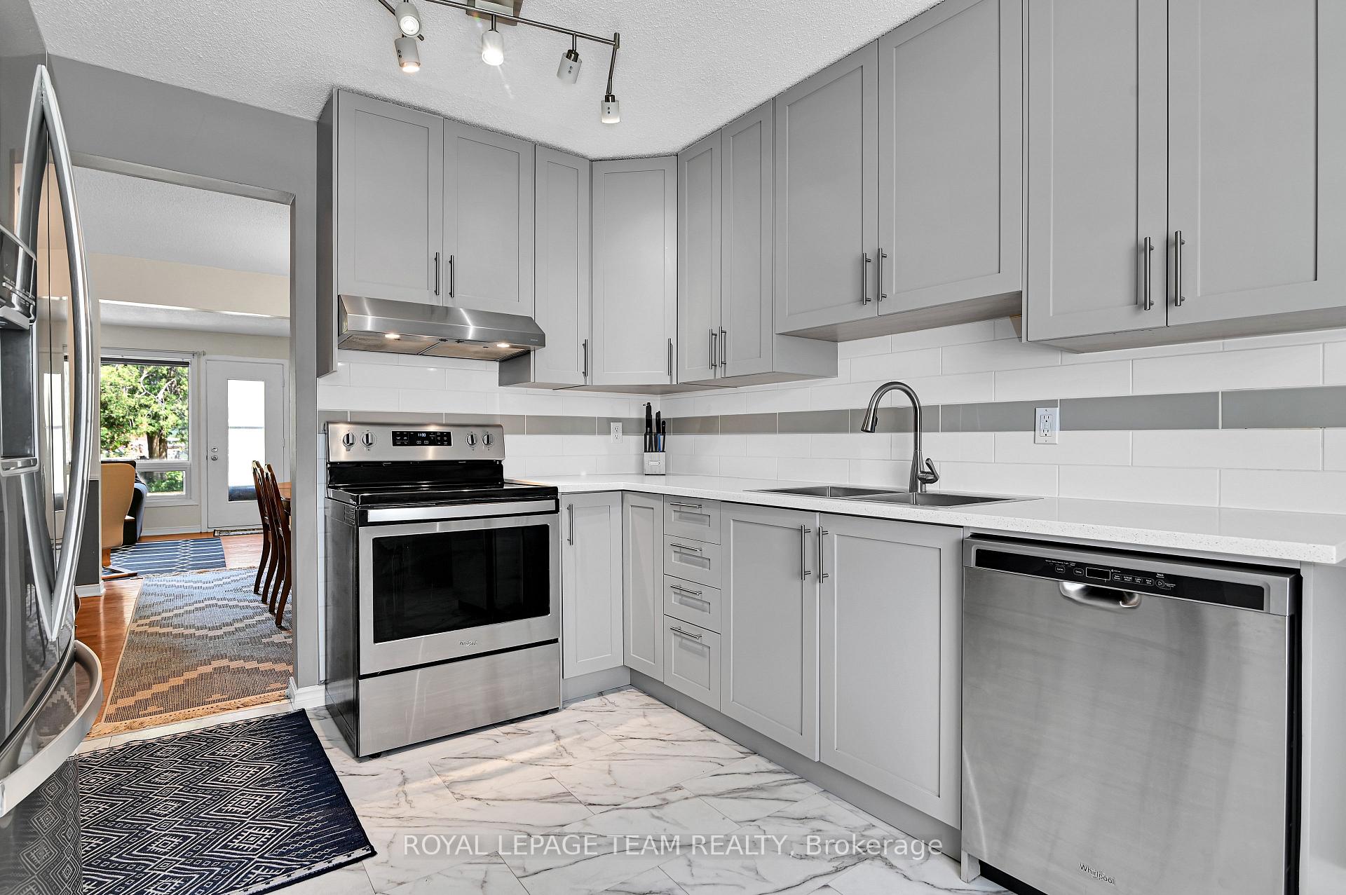 Photo 7 of 2280 Cotters Crescent, Ottawa, Windsor Park Village — HOMEH