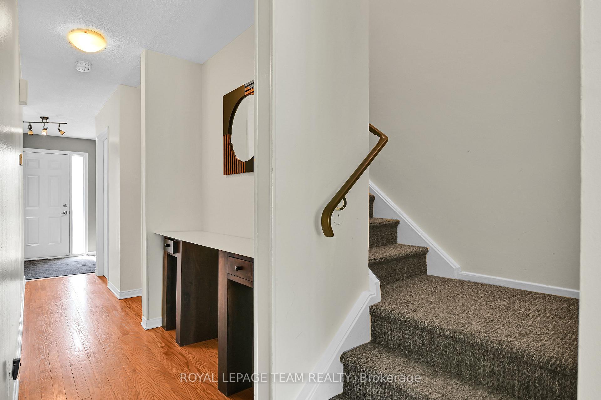 Photo 13 of 2280 Cotters Crescent, Ottawa, Windsor Park Village — HOMEH