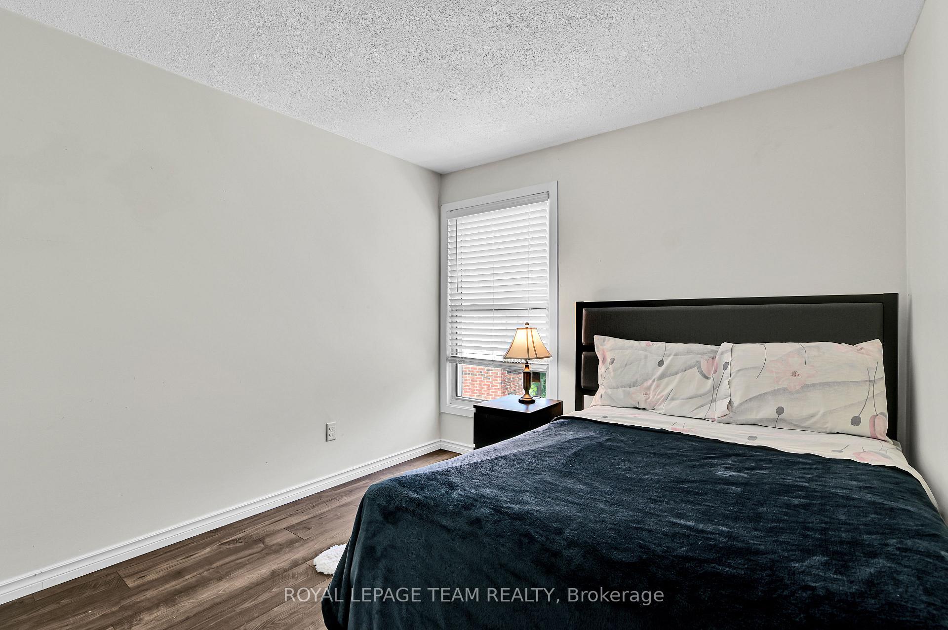 Photo 19 of 2280 Cotters Crescent, Ottawa, Windsor Park Village — HOMEH