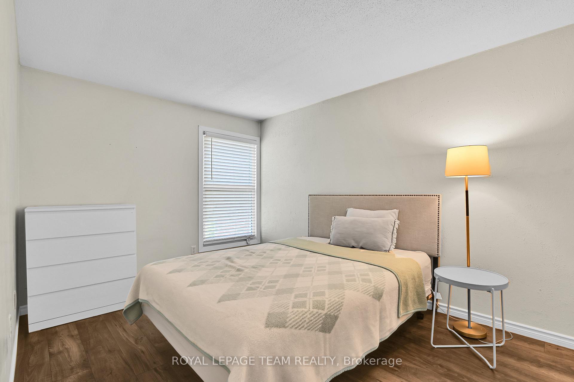 Photo 20 of 2280 Cotters Crescent, Ottawa, Windsor Park Village — HOMEH