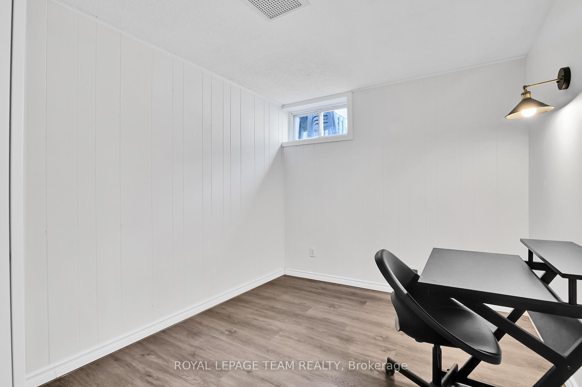 Photo 23 of 2280 Cotters Crescent, Ottawa, Windsor Park Village — HOMEH