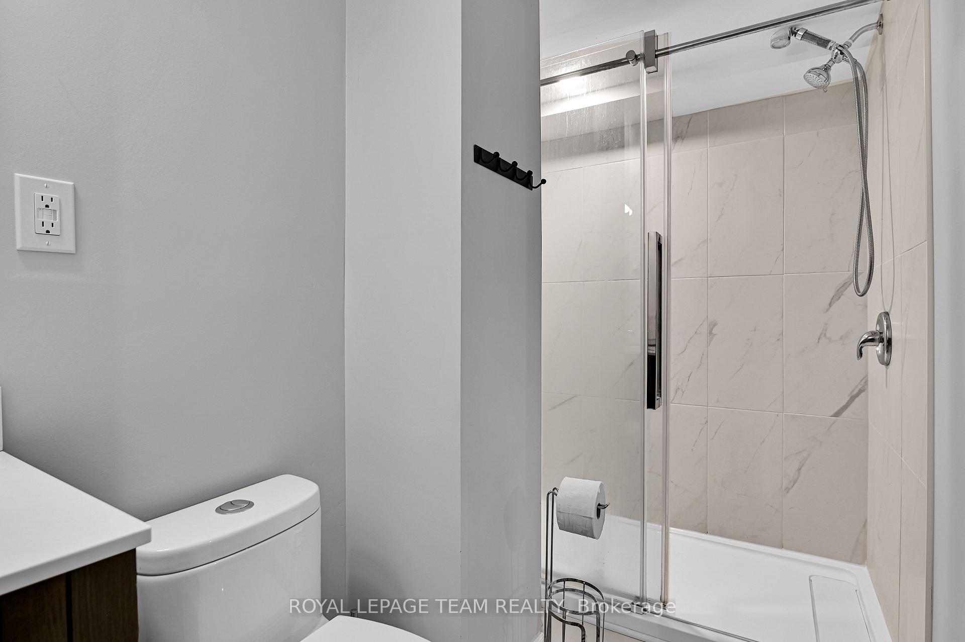 Photo 25 of 2280 Cotters Crescent, Ottawa, Windsor Park Village — HOMEH