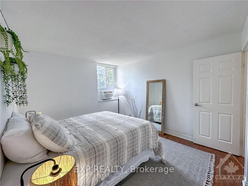 Photo 12 of Unit 302, 2020 Jasmine Crescent, Ottawa, Beacon Hill South — HOMEH