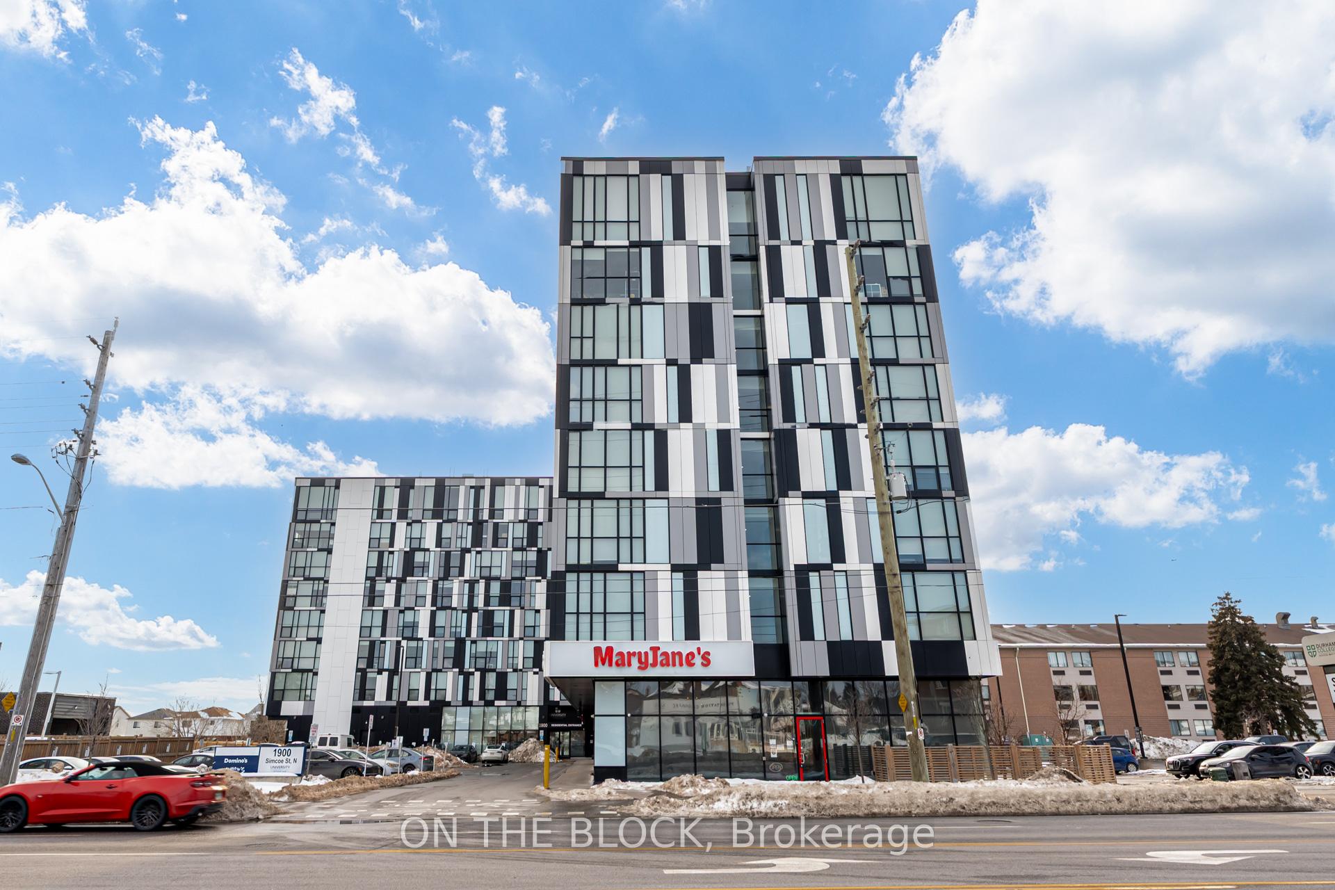 Front of Unit 223, 1900 Simcoe Street N