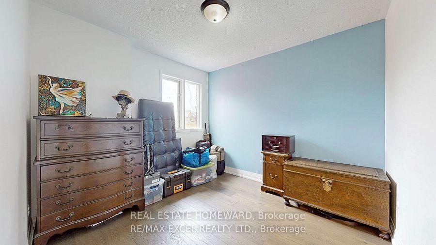 Photo 18 of Unit Main, 117 Primeau Drive, Aurora, Aurora Grove — HOMEH