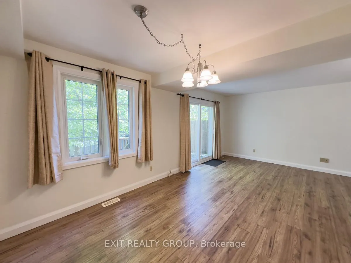Photo 13 of Unit #14, 11 Janlyn Crescent, Belleville, Belleville Ward — HOMEH
