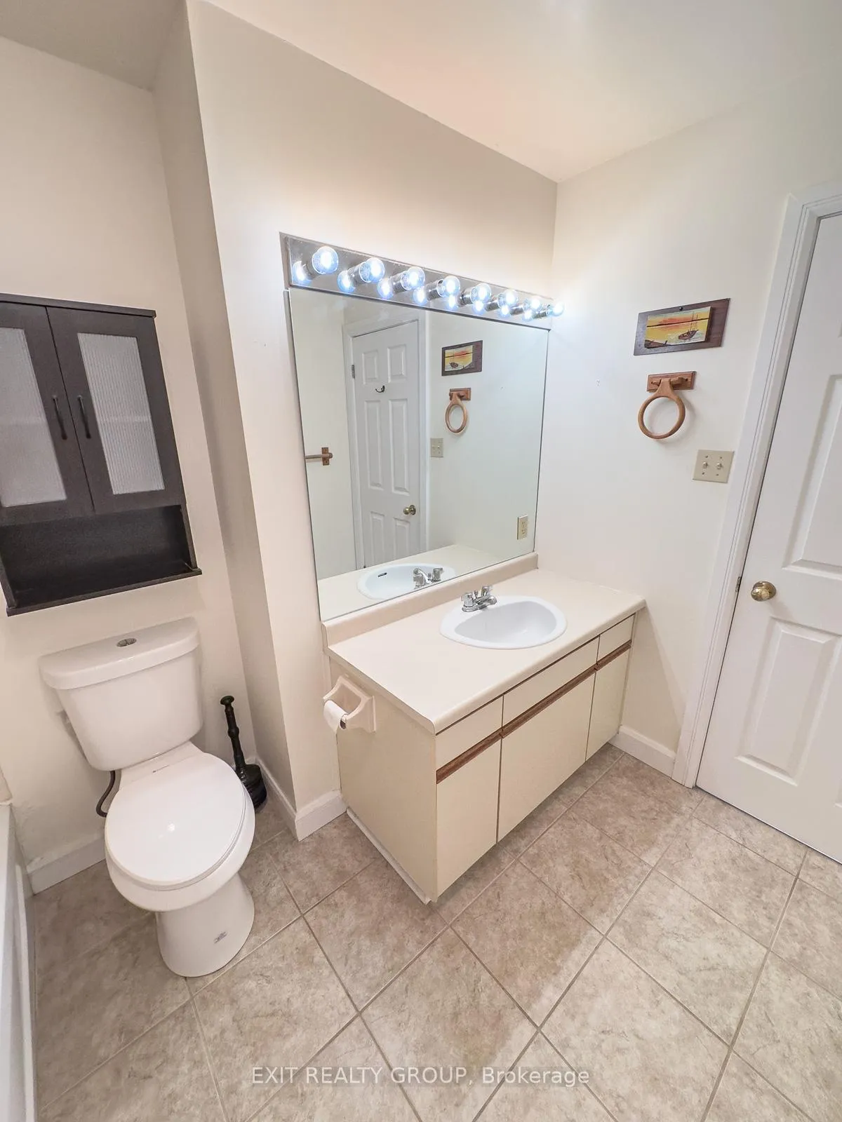 Photo 24 of Unit #14, 11 Janlyn Crescent, Belleville, Belleville Ward — HOMEH