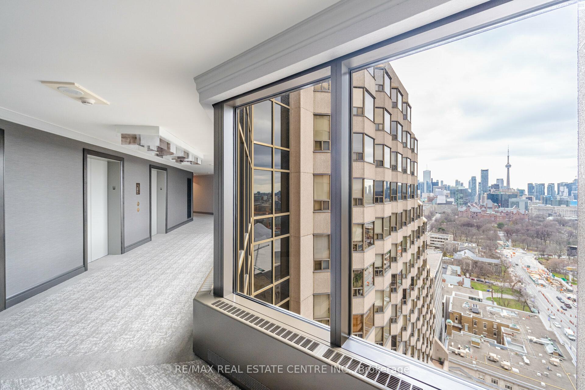 Photo 5 of Unit 2201, 175 Cumberland Street, Toronto, The Annex — HOMEH
