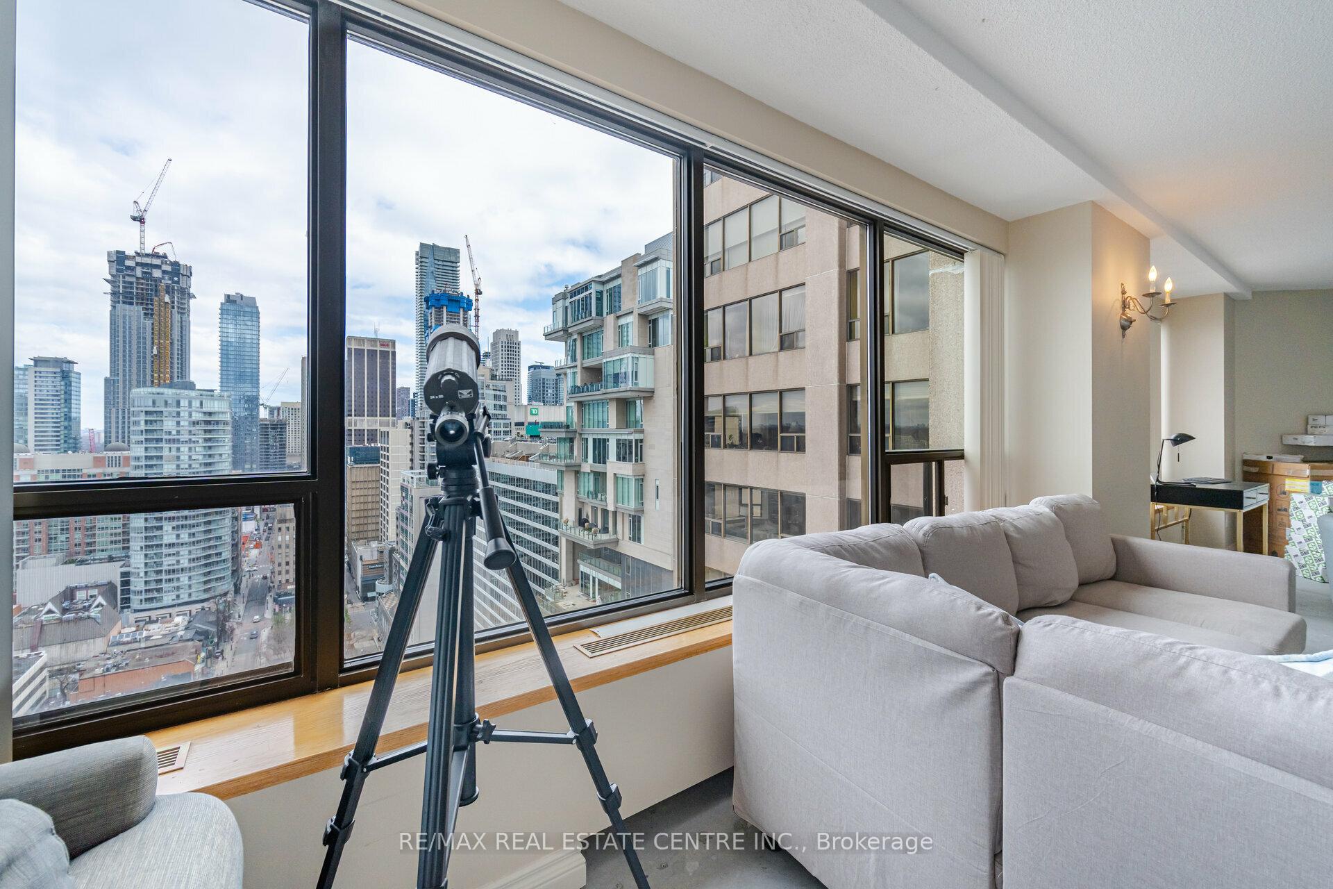 Photo 18 of Unit 2201, 175 Cumberland Street, Toronto, The Annex — HOMEH