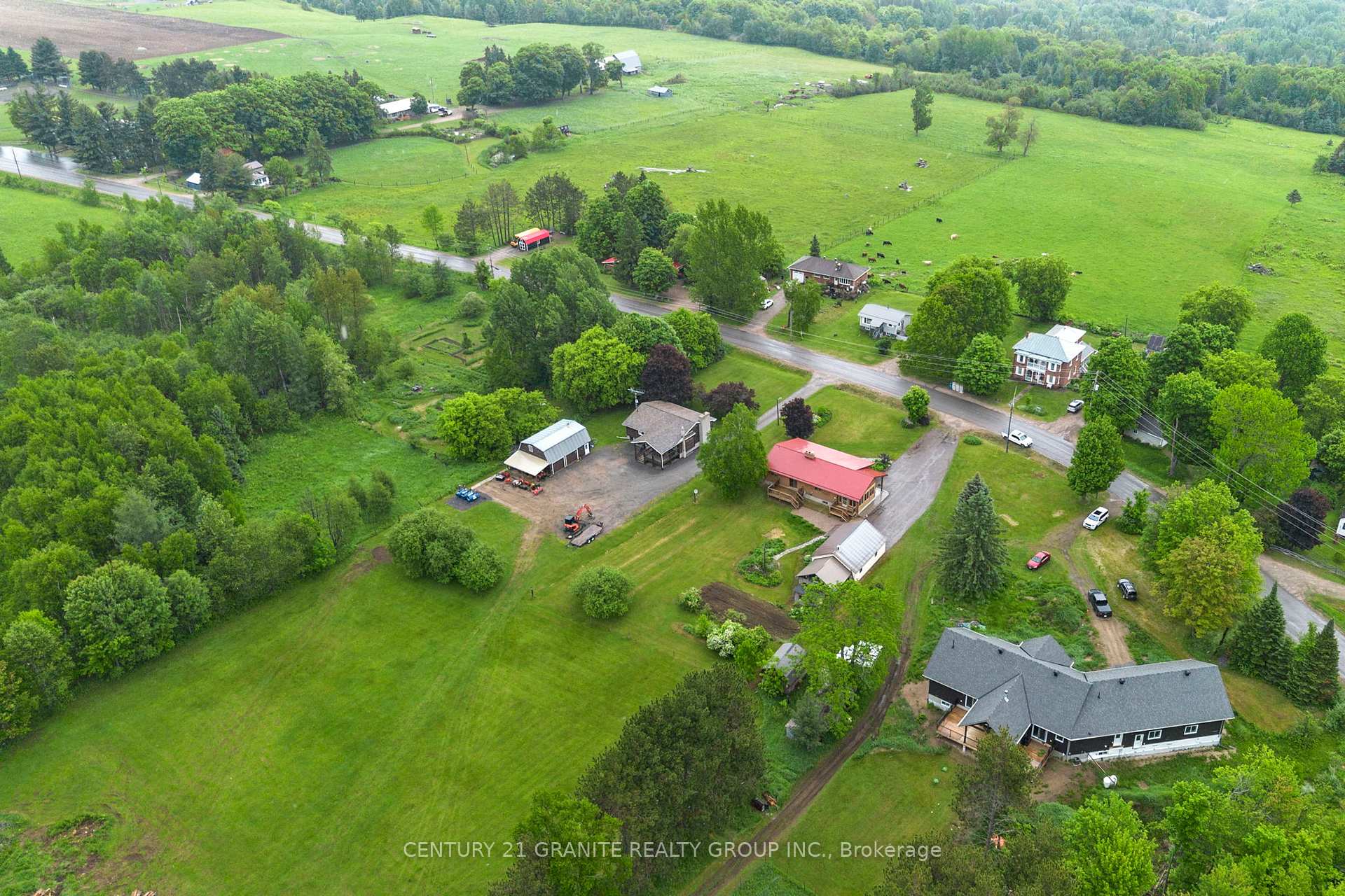 Photo 3 of 1637 Fort Stewart Road, Carlow/Mayo, Carlow Ward — HOMEH