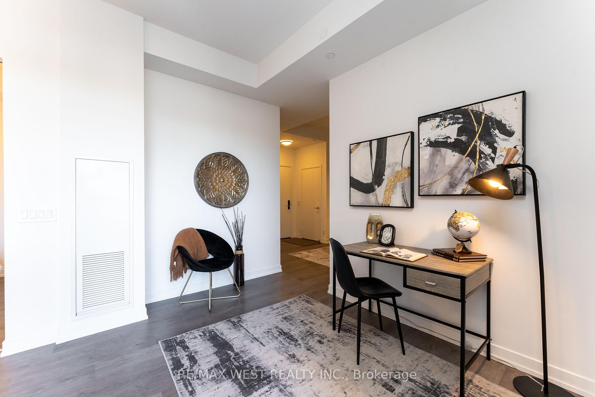 Photo 10 of Unit 413, 270 Dufferin Street, Toronto, South Parkdale — HOMEH