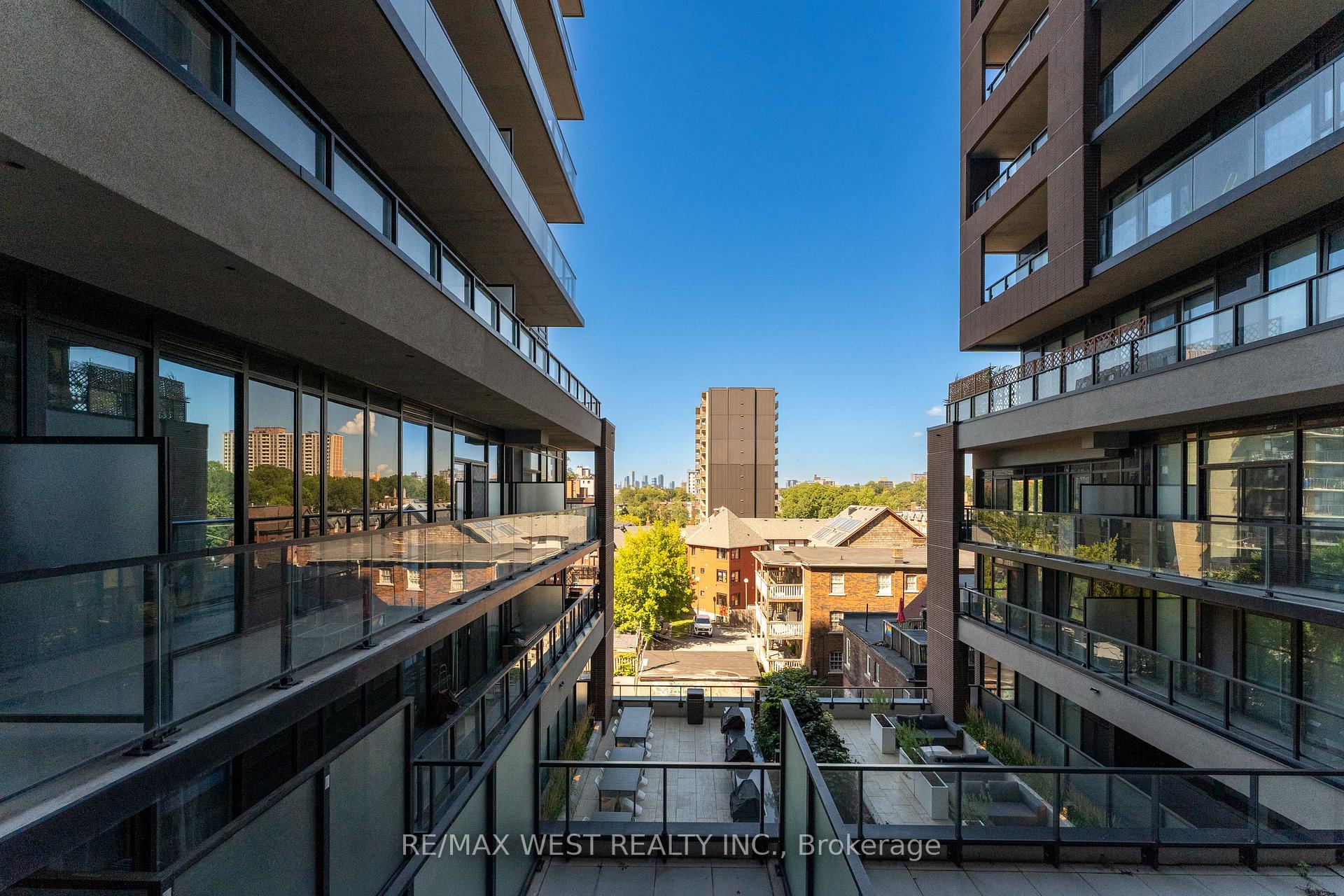 Photo 22 of Unit 413, 270 Dufferin Street, Toronto, South Parkdale — HOMEH