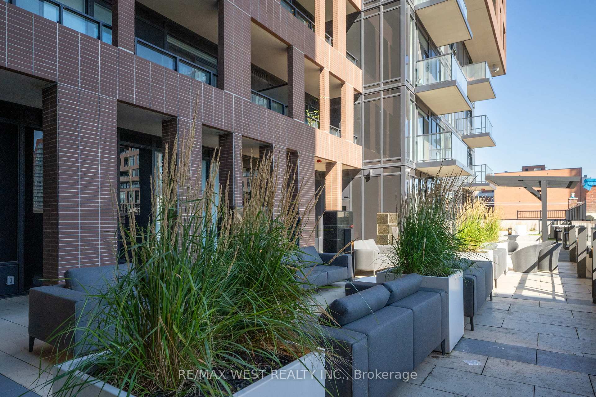 Photo 29 of Unit 413, 270 Dufferin Street, Toronto, South Parkdale — HOMEH