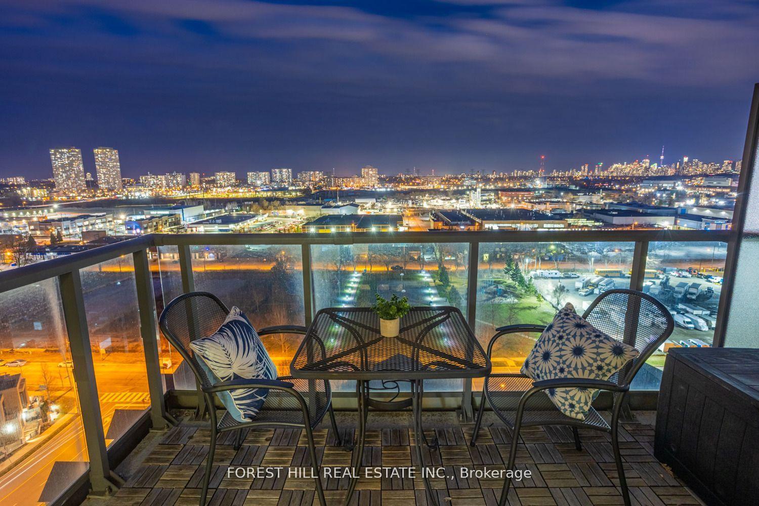 Photo 40 of Unit LPH13, 35 Brian Peck Crescent, Toronto, Leaside — HOMEH
